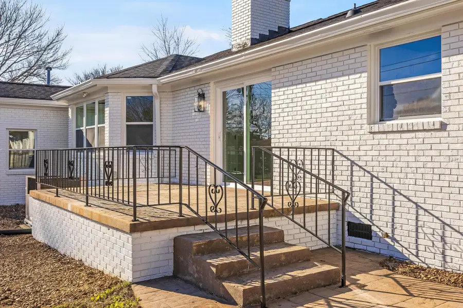 7316 Midfield Drive, Chattanooga, TN 37421 - Image #3