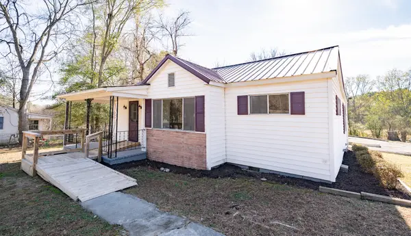 13 Circle Drive, Rossville, GA 30741