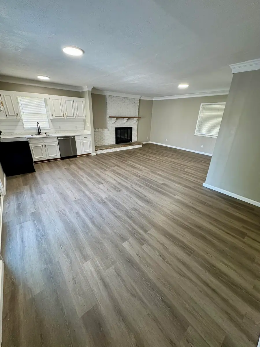 905 Mcadoo Street, Clinton, TN 37716 - Image #3