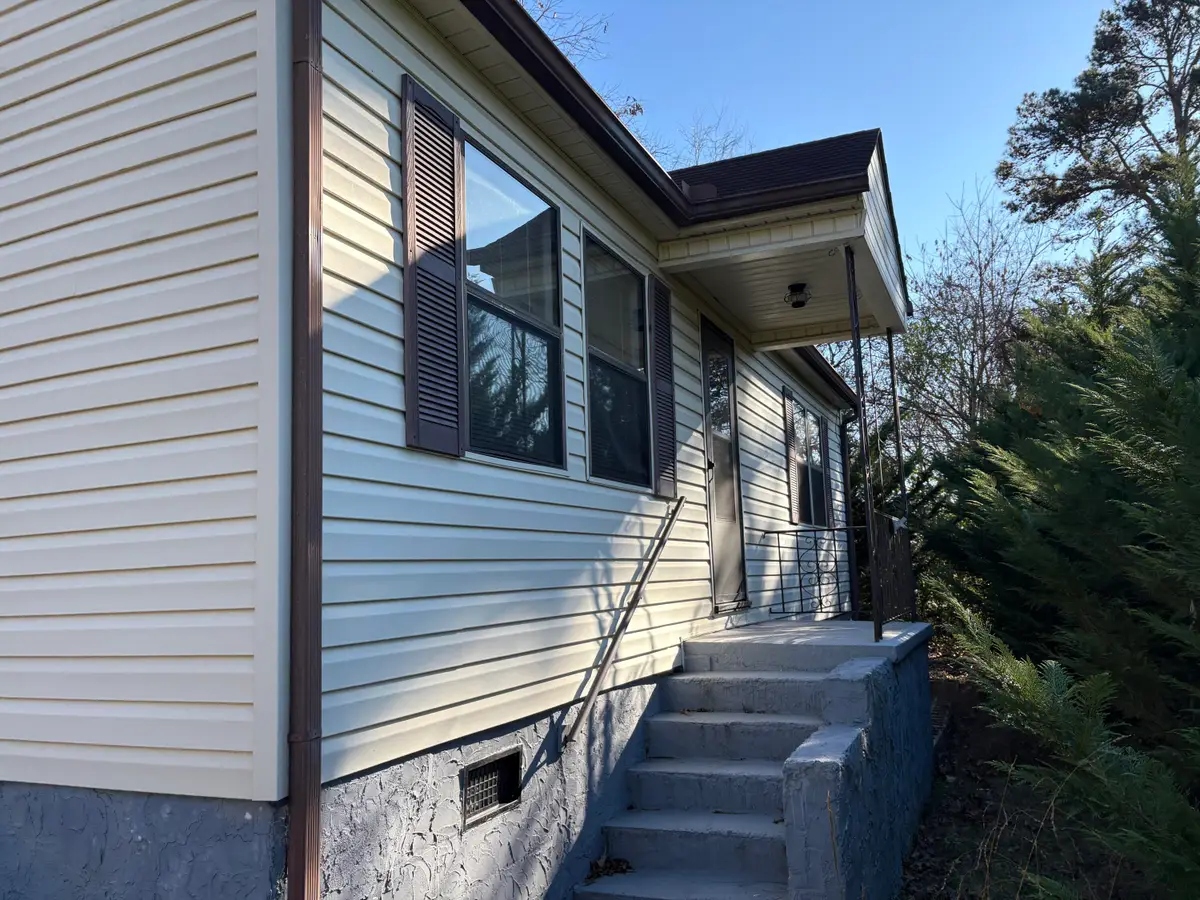 406 Hollywood Drive, Rossville, GA 30741 - Image #1