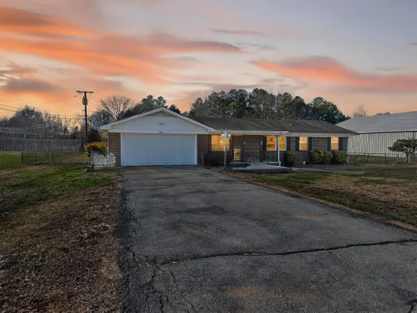 1888 Thrasher Pike, Hixson, TN 37343