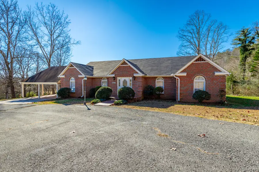 521 Countryside Drive, Evensville, TN 37332 - #2