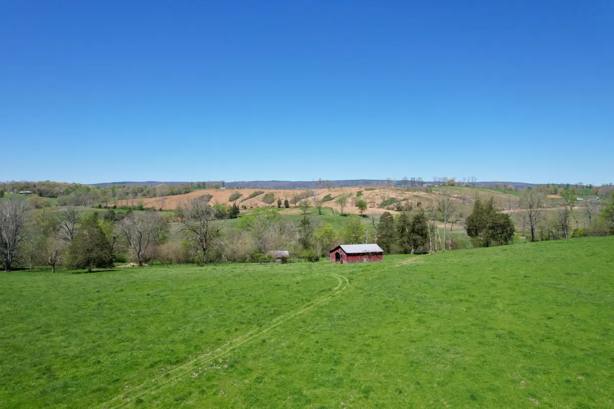 495 Lower East Valley Road, Dunlap, TN 37327 - #1