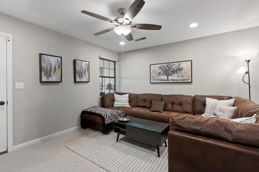 6480 Brookmead Circle, Hixson, TN 37343 - #2