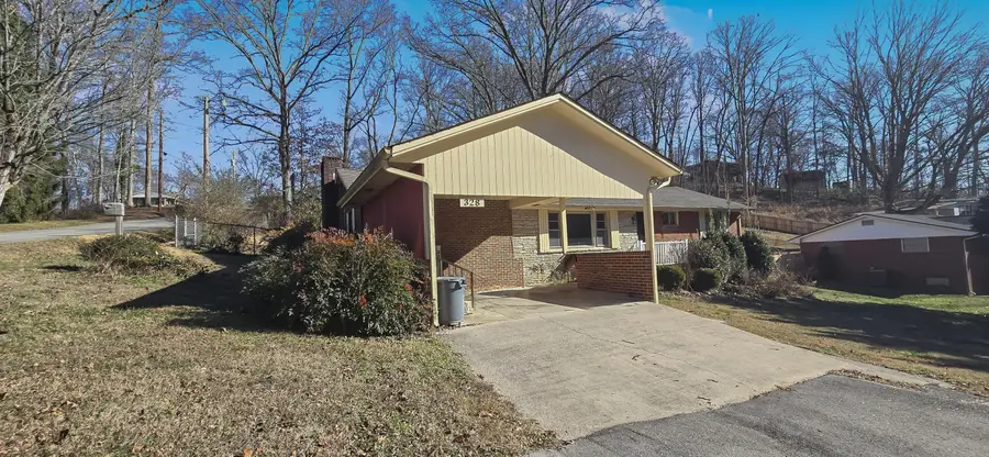 328 N Dogwood Road, Powell, TN 37849 - Image #2