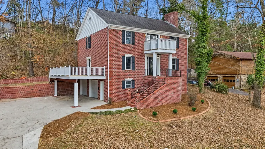 4917 Shoreline Dr, Chattanooga, TN 37416 - Image #2