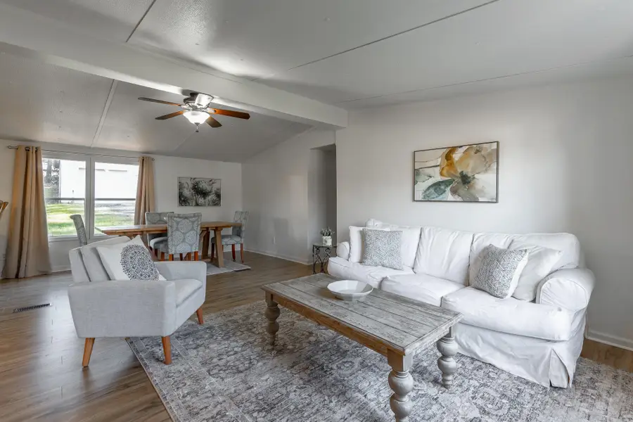 13728 S Tonja Lane, Soddy Daisy, TN 37379 - Image #2