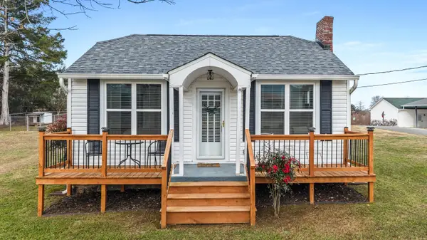 123 Highland Drive, Benton, TN 37307