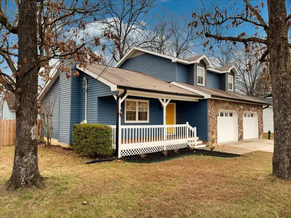 8712 Oak View Drive, Chattanooga, TN 37421