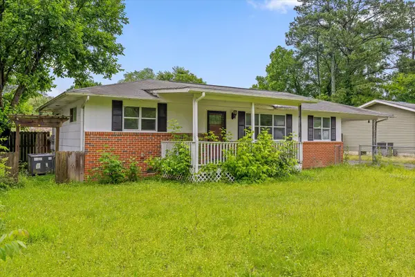 1308 W Sherry Drive, Rossville, GA 30741
