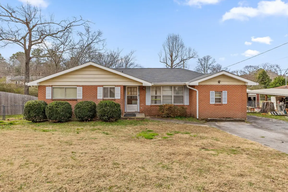8306 Pine Ridge Road, Ooltewah, TN 37363 - Image #1