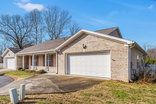 6805 French Quarter Court, Hixson, TN 37343