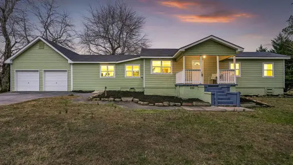 11119 London Lane, Apison, TN 37302