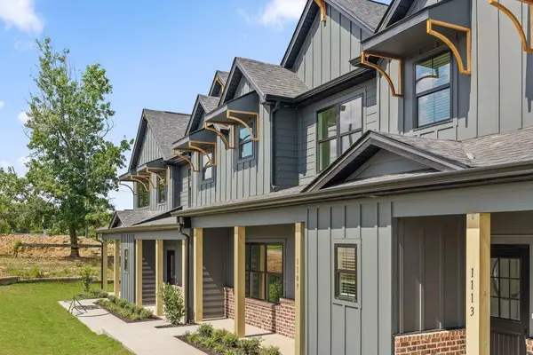 8118 Pembridge Court #11, Chattanooga, TN 37421