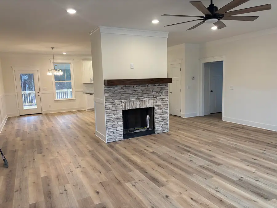 190 Chloe Drive, Lafayette, GA 30728 - Image #2