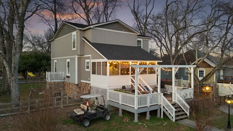 8 W Eighth Street, Chickamauga, GA 30707 - #2