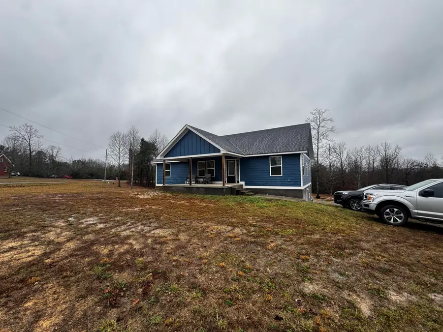 227 S Deer Run Road, Trenton, GA 30752 - Image #2