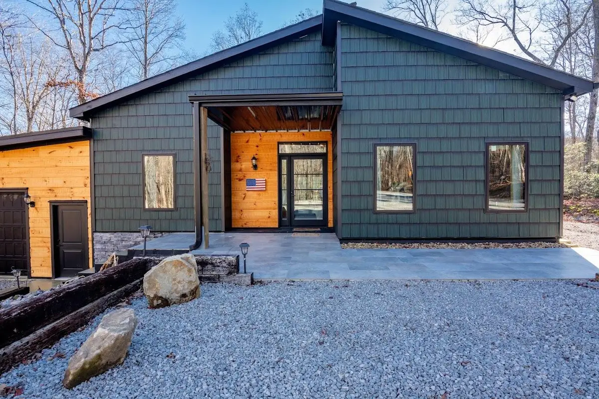 244 Ivy Lane, Pikeville, TN 37367 - Image #1