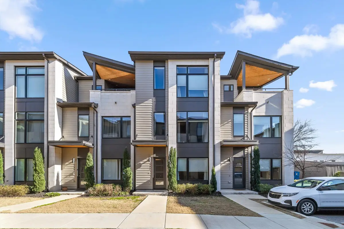 725 Burnside Place, Chattanooga, TN 37408 - Image #1