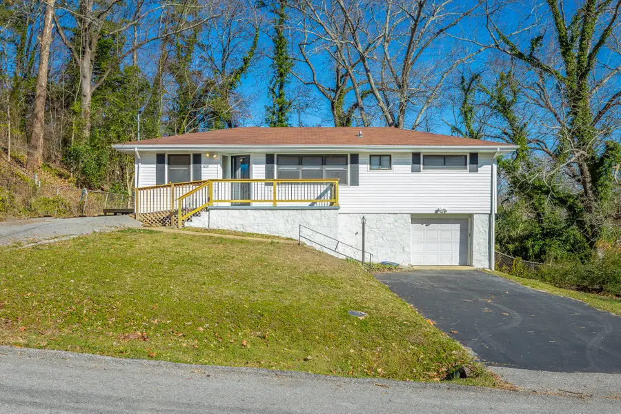 3653 Larry Lane, Chattanooga, TN 37412 - Image #2