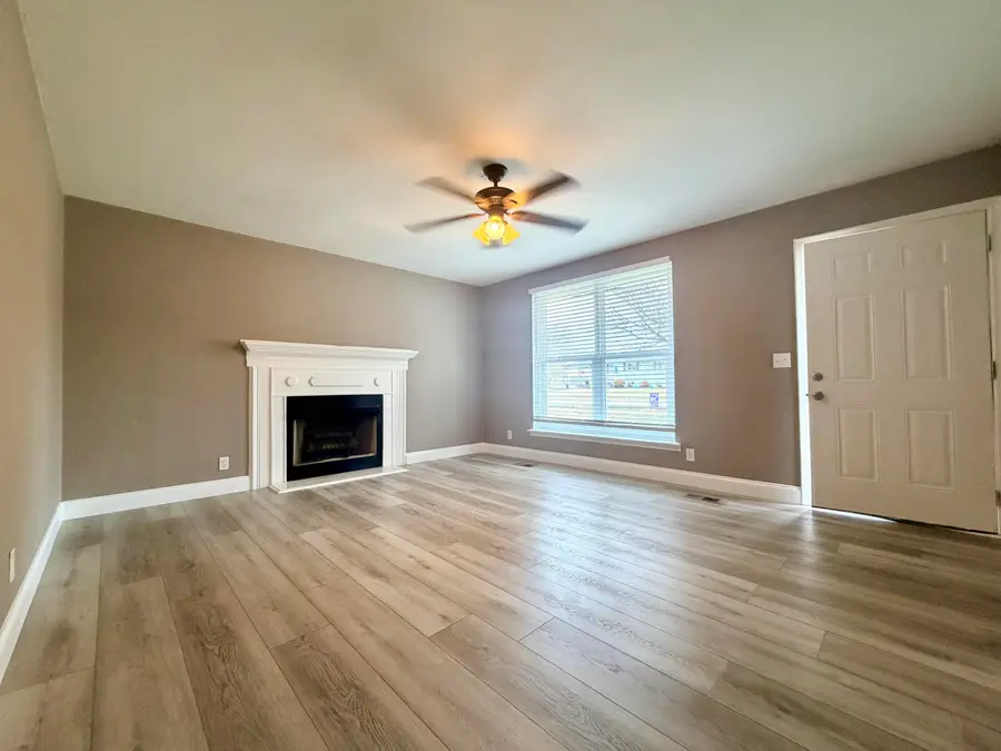 71 Elaine Circle, Fort Oglethorpe, GA 30742 - Image #3