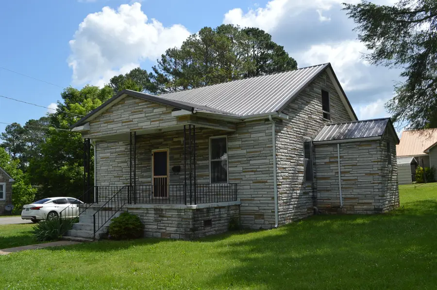 912 N Price Street, Sweetwater, TN 37874 - Image #2