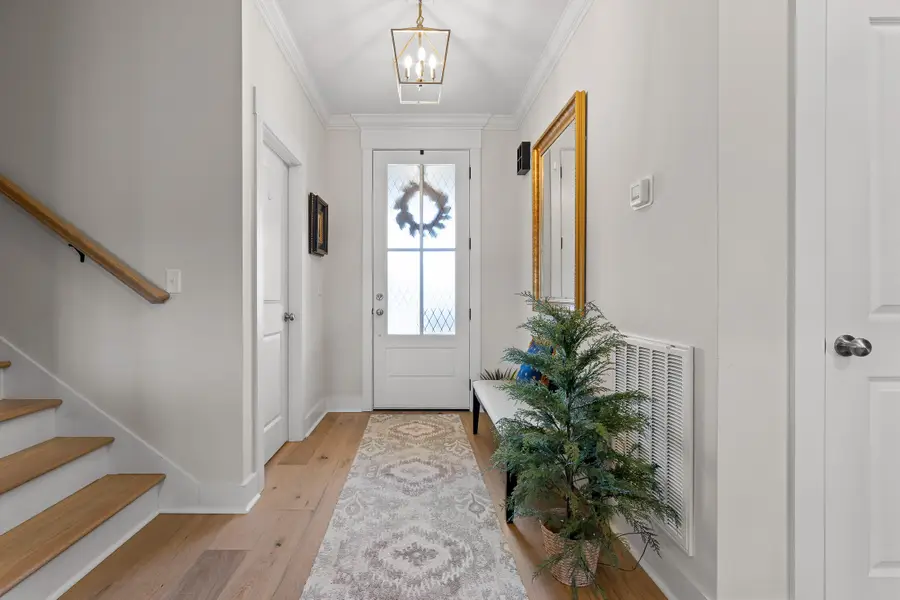 953 Equestrian Drive, Soddy Daisy, TN 37379 - Image #2