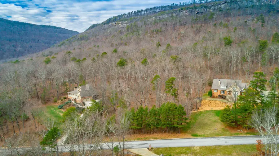 7783 Rocky Ledge Drive, Hixson, TN 37343 - Image #2