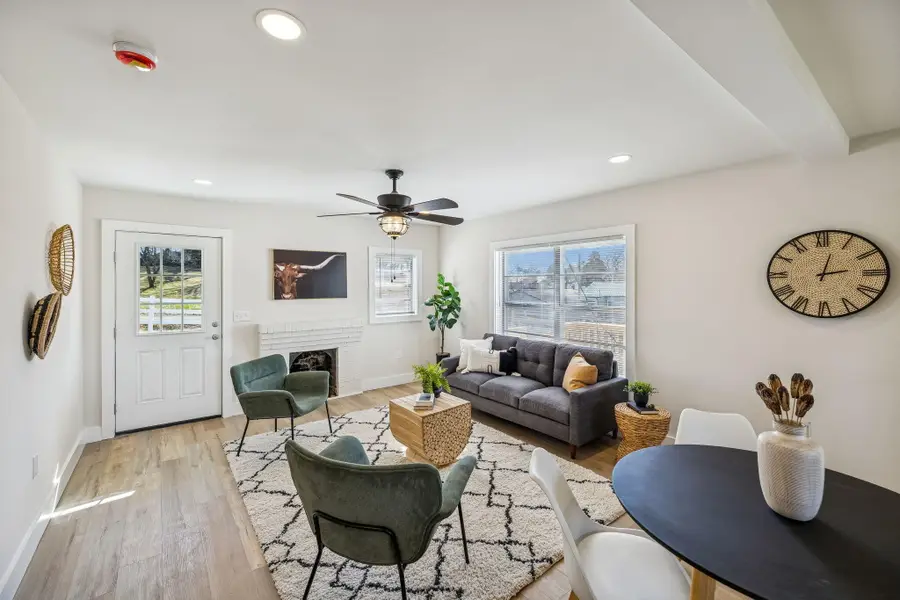 406 Taylor Street, Athens, TN 37303 - #3