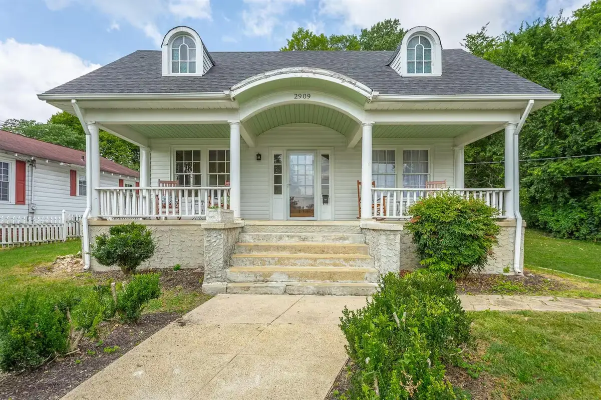 2909 E Crescent Circle, Chattanooga, TN 37407 - #1