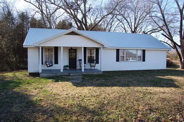 10595 Ra Griffith Highway, Whitwell, TN 37397