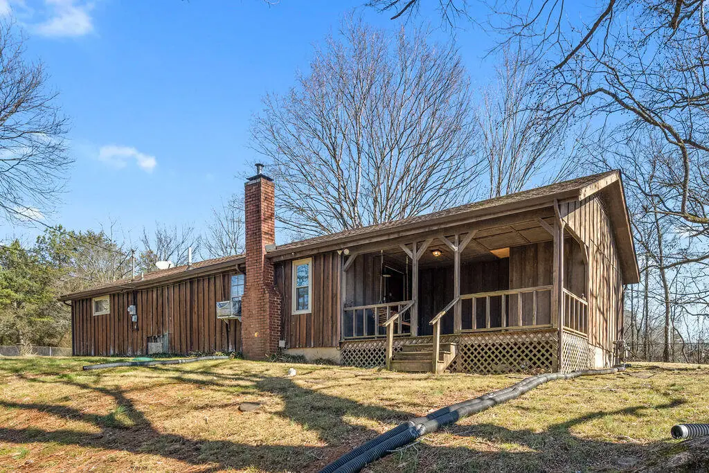 785 W 12th Street, Chickamauga, GA 30707 - Image #1