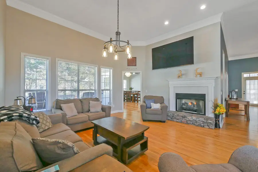 6823 Chiswick Drive, Chattanooga, TN 37421 - #3