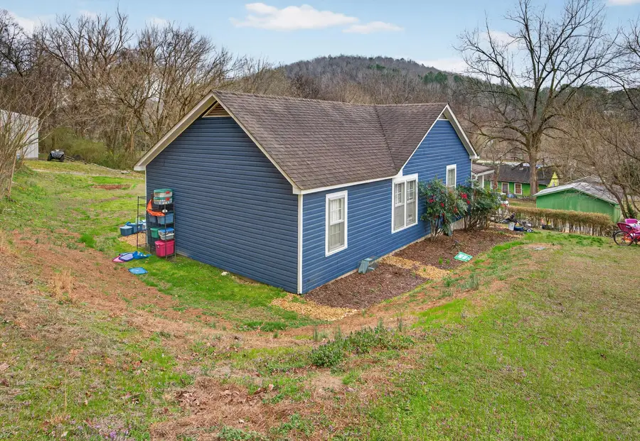 96 Harris Street, Graysville, GA 30726 - #3