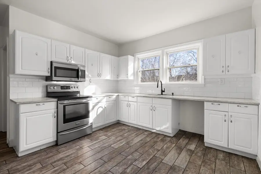 4120 Bonny Oaks Drive, Chattanooga, TN 37406 - Image #3