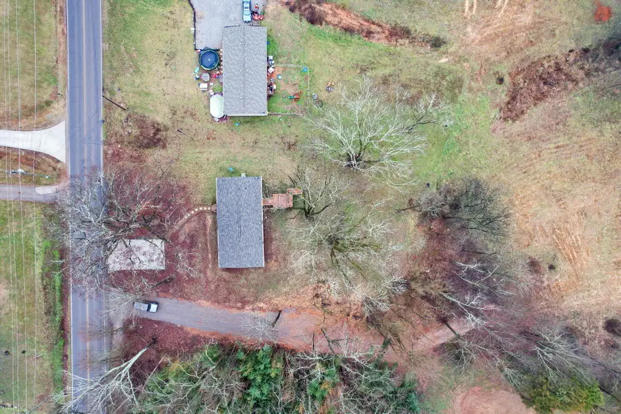 1215 Sweetwater Vonore Road, Sweetwater, TN 37874 - #3