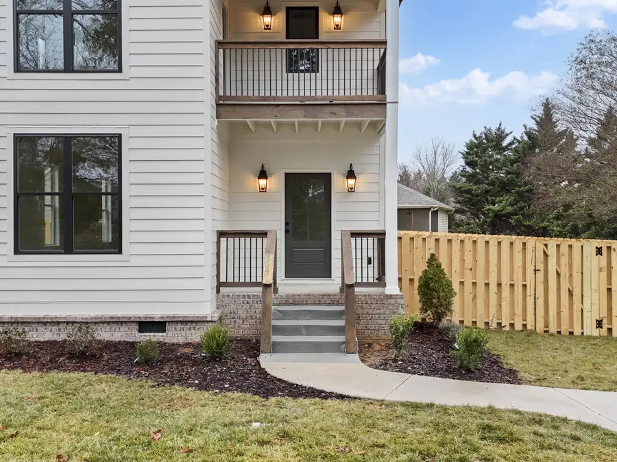 6028 Ridgeview Circle, Hixson, TN 37343 - Image #2