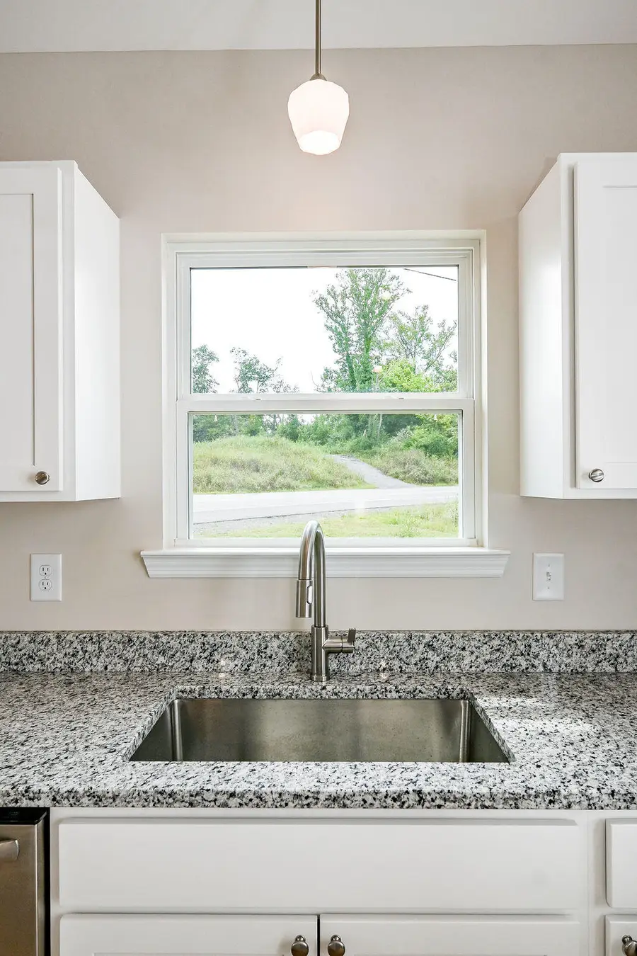 125 Lindon Street, Benton, TN 37307 - #3