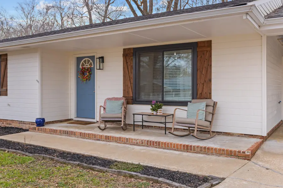 409 Elder Avenue, Chickamauga, GA 30707 - #2