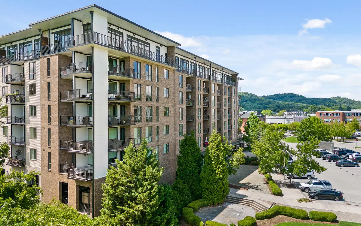 200 Manufacturers Road #Apt 203, Chattanooga, TN 37405 - #1