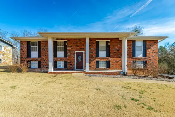 80 W Highland Drive, Ringgold, GA 30736