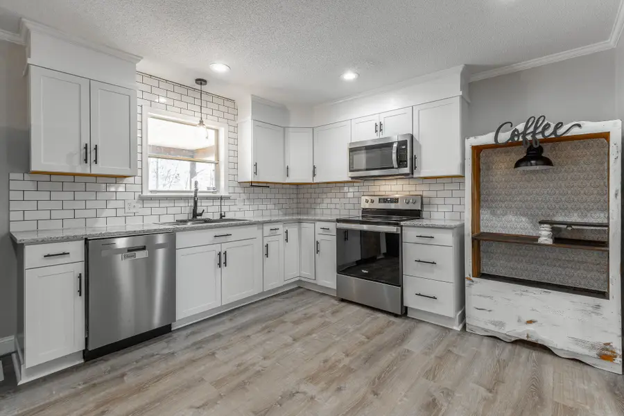 80 W Highland Drive, Ringgold, GA 30736 - #3