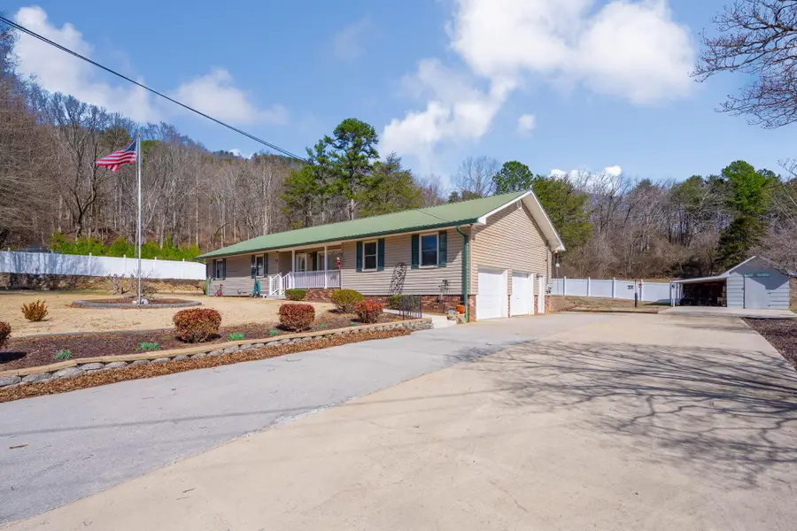 209 Incline Street, Soddy Daisy, TN 37379 - #3