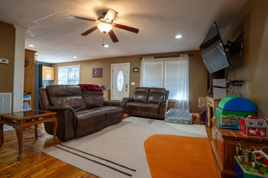 3662 Alabama Hwy 75, Flat Rock, AL 35966 - #2