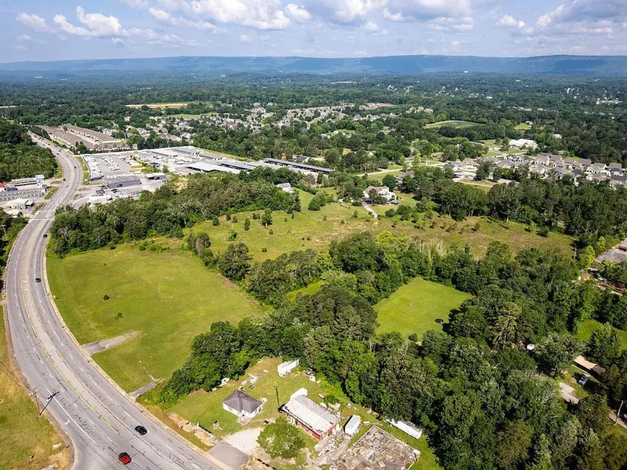 1969 Thrasher Pike, Hixson, TN 37343 - #3