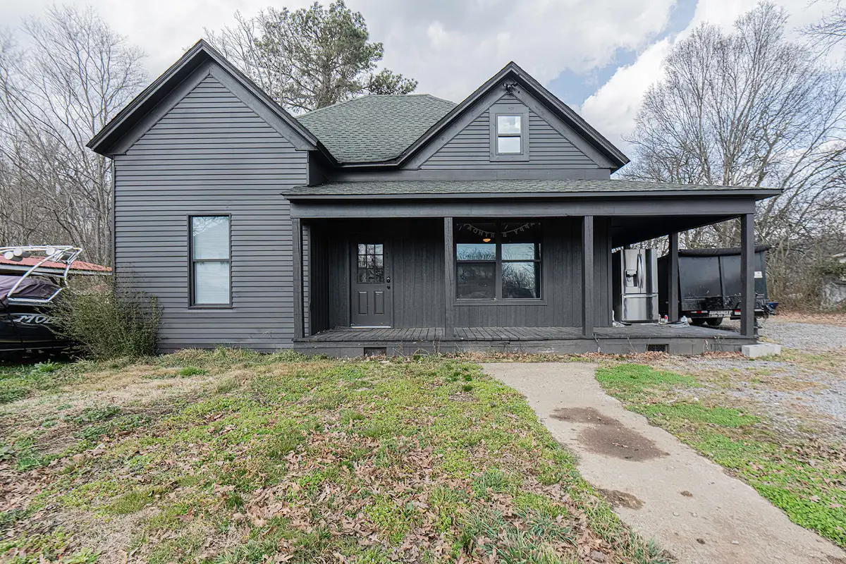 202 1st Street, Etowah, TN 37331 - #1