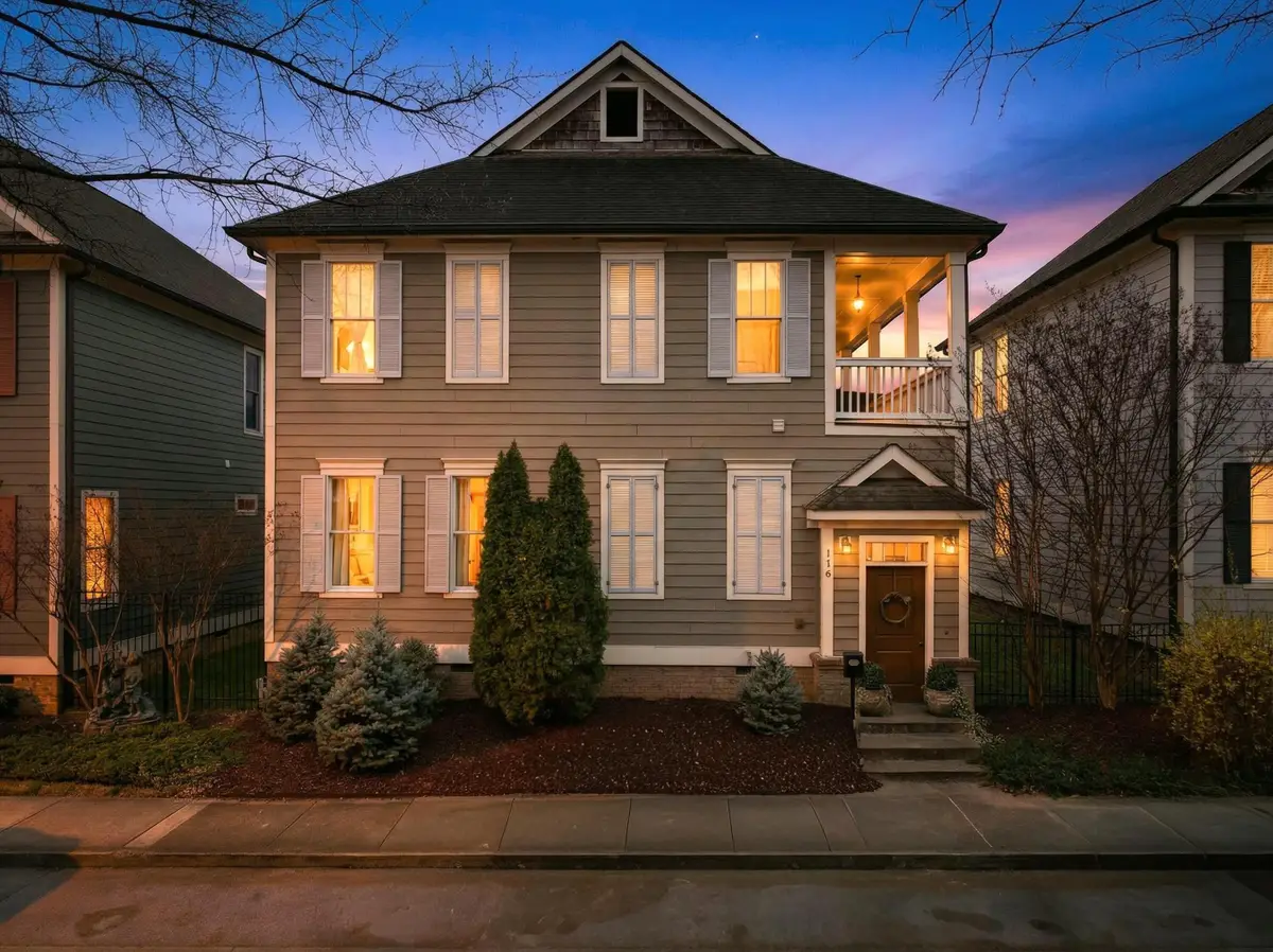 116 W 17th Street, Chattanooga, TN 37408 - #1