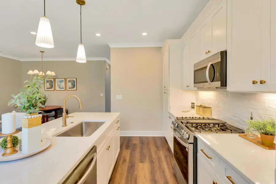 1366 Thomas Avenue, Chattanooga, TN 37409 - #3