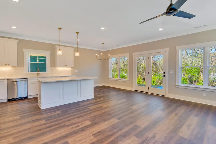 1360 Thomas Avenue, Chattanooga, TN 37409 - #2