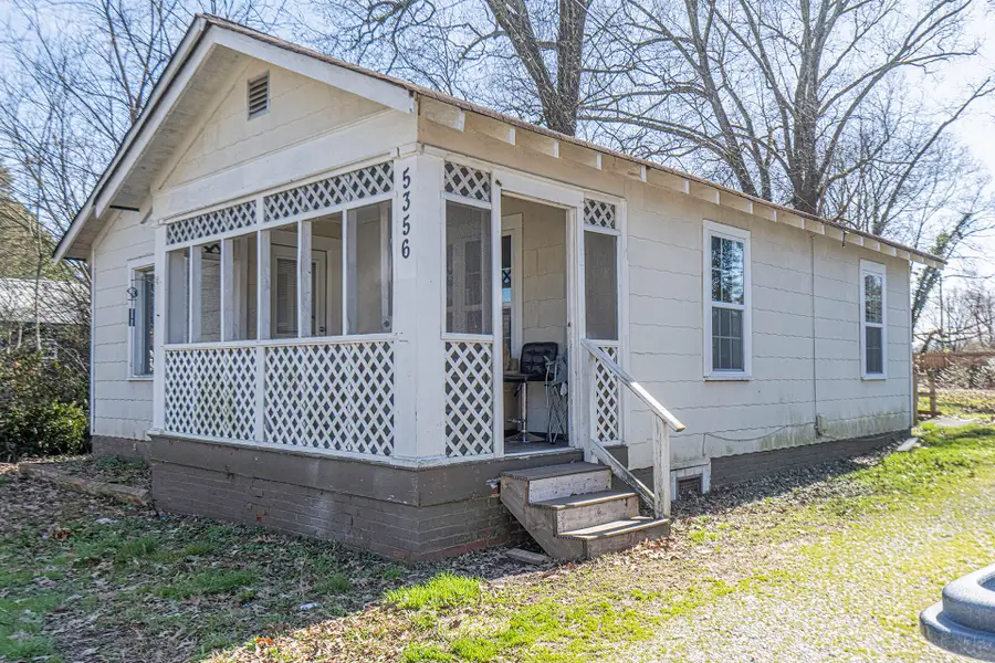 5356 Greenbriar Road, Chattanooga, TN 37412 - #2